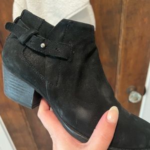 Dolce vita black boots 7.5